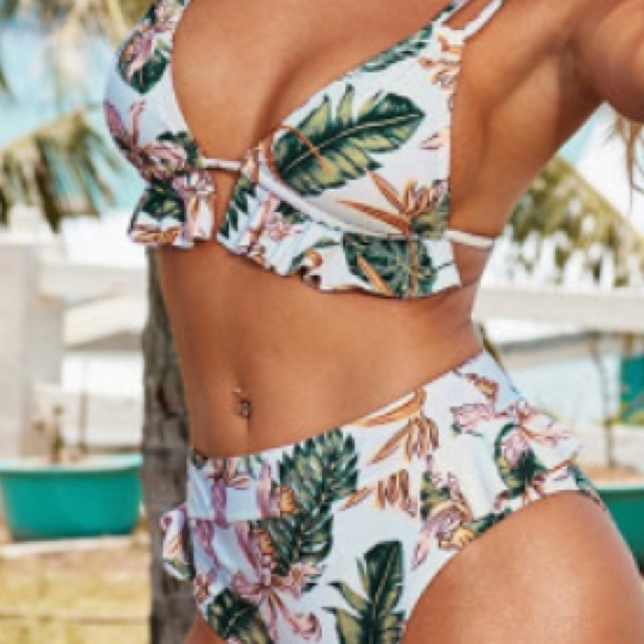 ‼️SOLD‼️High waisted bikini - Picture 3 of 3